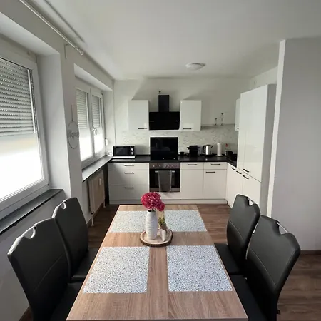 Modern And Easy Access Apartment